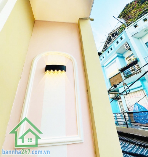 CHỈ 2,6 TỶ – NHÀ 3 TẦNG – HẺM Ô TÔ 5M – ÂU CƠ, TÂN BÌNH – SỔ RIÊNG, Ở NGAY Vị trí: Phường 10, Tân Bình – hẻm ô tô 5m, gần trường học, bệnh viện, trung tâm thương mại. 
