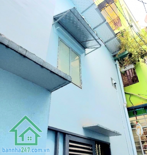 CHỈ 3,9 TỶ - Ở NGAY – NHÀ 2 TẦNG – HẺM XE TẢI – DT: 28M² (4x7)m – 2PN – 2WC Nhà mới, thiết kế hiện đại, dọn vào ở ngay. Khu vực trung tâm, giáp Q10, Q11, Tân Phú.