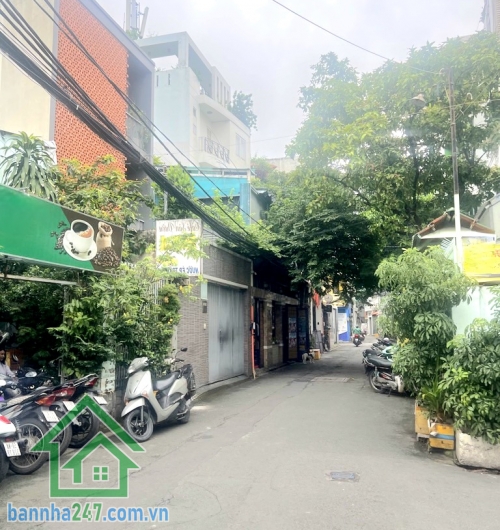 MTKD NHỰA 6M – TRUNG TÂM TÂN BÌNH – GẦN ADORA HOÀNG VĂN THỤ – 140M² (6/12,5x19)m – 2 TẦNG – 6PN – 8WC – 2 MTKD CHO THUÊ  DT: 139m², ngang 5.9m nở hậu 12.5m – phong thủy tài lộc - Kết cấu: 1 trệt 1 lầu, 6PN, 8WC, 2 mặt bằng đang cho thuê 25tr/tháng.