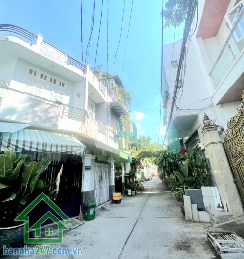 CHỈ 7,7 TỶ – VILLA LÊ VĂN QUỚI – HẺM 5M XE HƠI NGỦ TRONG NHÀ – NHÀ 4 TẦNG – 88M² (8.1x11) – SỔ HỒNG RIÊNG – HOÀN CÔNG ĐỦ Villa siêu đẹp, chủ xây tâm huyết năm 2020.