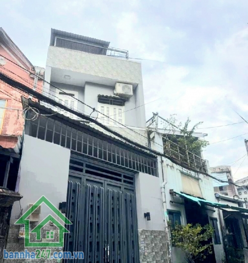 CHỈ 5,7 TỶ – HẺM 6M CHIẾN LƯỢC – HXH TỚI NHÀ – FULL NỘI THẤT CAO CẤP DT 64,2m² (4 x 15)m – 2 TẦNG – 2PN – 2WC – SÂN THƯỢNG RỘNG) - Kết cấu: 1 trệt – 1 lầu BTCT