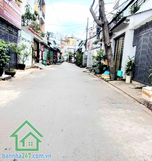 CHỈ 5,7 TỶ – HẺM 6M CHIẾN LƯỢC – HXH TỚI NHÀ – FULL NỘI THẤT CAO CẤP DT 64,2m² (4 x 15)m – 2 TẦNG – 2PN – 2WC – SÂN THƯỢNG RỘNG) - Kết cấu: 1 trệt – 1 lầu BTCT