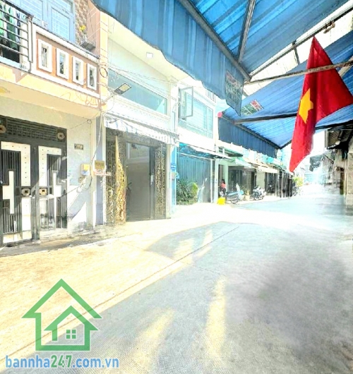 CHỈ 6,85 TỶ - SIÊU PHẨM 5 TẦNG – FULL NỘI THẤT – MTKD HẺM XE TẢI BÌNH TRỊ ĐÔNG - VỪA Ở – VỪA KINH DOANH – 4 PN – 4 WC - VỊ TRÍ HIẾM Diện tích: 4m x 13m – CN 48m²