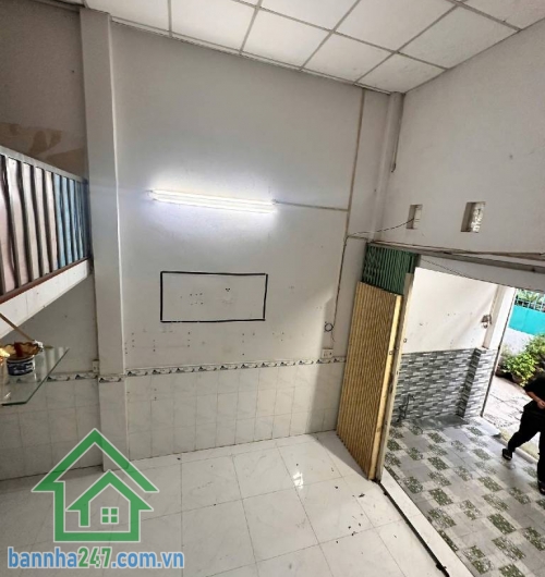 NHỈNH 3 TỶ – NHÀ CŨ TIỆN XÂY MỚI – 4x12M – HẺM 4M THÔNG – BÌNH TÂN.