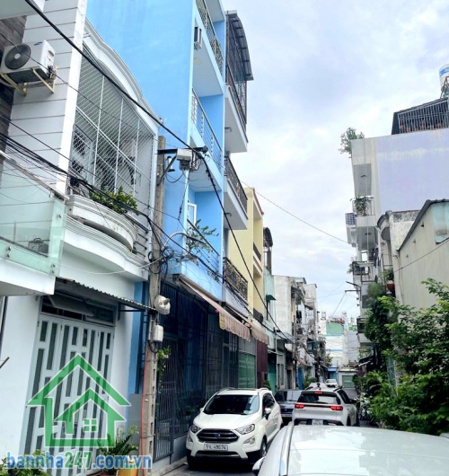 CHỈ 7,6 TỶ – NHÀ MỚI ĐẸP – HẺM NHỰA 6M – Ô TÔ TRONG NHÀ - P.15 TÂN BÌNH – SÁT MẶT TIỀN ĐƯỜNG - 3PN - 2WC Diện tích: 64m² (4m x 16m) Kết cấu: 2 TẦNG BTCT