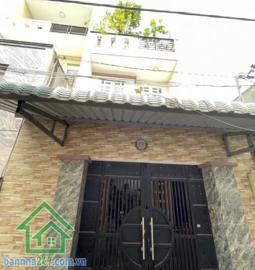 CHỈ 4.3 TỶ – NHÀ 3 TẦNG BTCT – GIÁP LÊ THÚC HOẠCH, TÂN HƯƠNG – KHU DÂN CƯ ĐÔNG ĐÚC * DT: 4x11.5m vuông vức. * Kết cấu: trệt, lầu, sân thượng – 2PN, 2WC. * Hẻm 3 gác. 