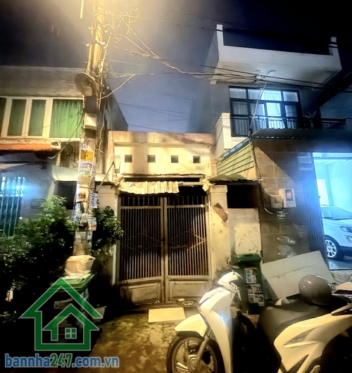 CHỈ 4,65 TỶ – HẺM 8M – TRUNG TÂM BÌNH TÂN – NGAY LÊ TRỌNG TẤN – 5 PHÚT ĐẾN AEON TÂN PHÚ – 71M² (4×18)M – NHÀ CŨ TIỆN XÂY MỚI Diện tích: 4×18m – vuông A4, cực đẹp