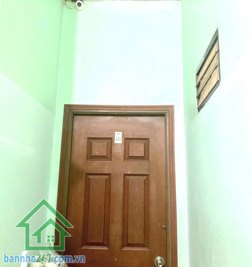 CHỈ 15,2 TỶ - NHÀ 4 TẦNG BTCT – 7 PHÒNG CHO THUÊ – DÒNG TIỀN 43–45 TRIỆU/THÁNG- SÁT SÂN BAY TÂN SƠN NHẤT – 3 CĂN RA ĐƯỜNG LỚN KẾT NỐI GA T1 – T3 - Vị trí cực hiếm: Hẻm 5m thông, xe hơi đậu cửa. Chỉ 3 căn ra đường lớn, kết nối nhanh Cộng Hoà – Thăng Long 