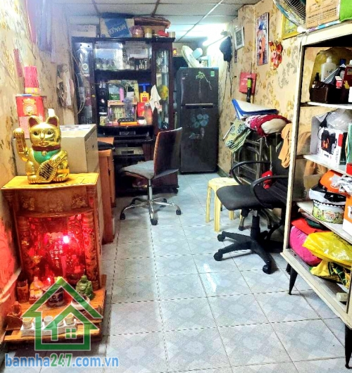 CHỈ 7,8 TỶ – GẦN MẶT TIỀN LÃNH BINH THĂNG Q.11 – HẺM XE HƠI 5M THÔNG – DT 70M² (5x14)m – 3PN, 2WC - C4 TIỆN XÂY MỚI Diện tích: 70m² (công nhận 50m², nở hậu đẹp.