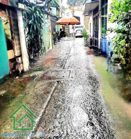 CHỈ 7,8 TỶ – GẦN MẶT TIỀN LÃNH BINH THĂNG Q.11 – HẺM XE HƠI 5M THÔNG – DT 70M² (5x14)m – 3PN, 2WC - C4 TIỆN XÂY MỚI Diện tích: 70m² (công nhận 50m², nở hậu đẹp.