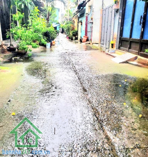 CHỈ 7,8 TỶ – GẦN MẶT TIỀN LÃNH BINH THĂNG Q.11 – HẺM XE HƠI 5M THÔNG – DT 70M² (5x14)m – 3PN, 2WC - C4 TIỆN XÂY MỚI Diện tích: 70m² (công nhận 50m², nở hậu đẹp.