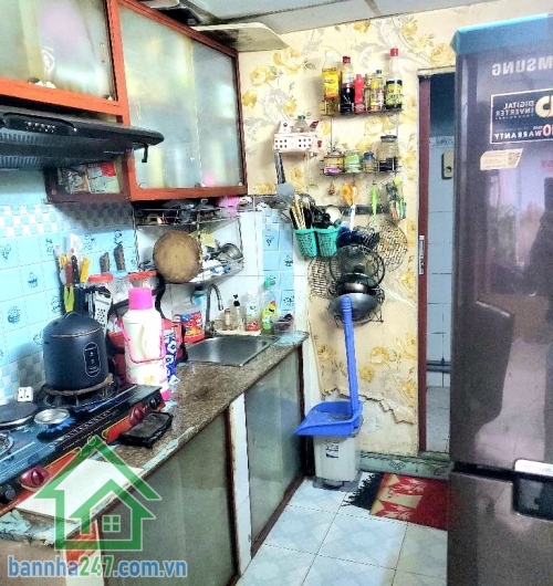 CHỈ 7,8 TỶ – GẦN MẶT TIỀN LÃNH BINH THĂNG Q.11 – HẺM XE HƠI 5M THÔNG – DT 70M² (5x14)m – 3PN, 2WC - C4 TIỆN XÂY MỚI Diện tích: 70m² (công nhận 50m², nở hậu đẹp.