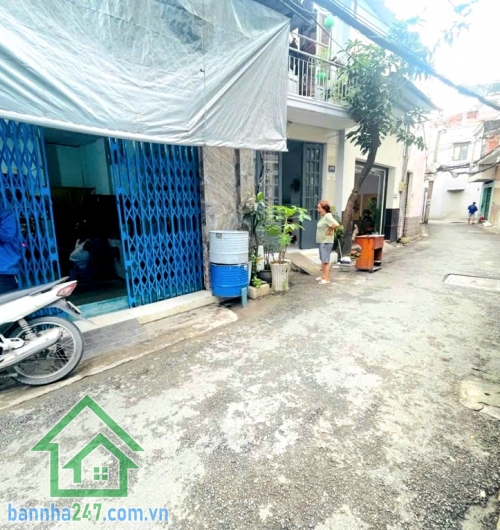 CHỈ 14.6 TỶ TL – MTKD TÂN BÌNH – DT 110M² (4.5 x 25)m – KHU VIP P.11 – TIỆN XÂY MỚI – CHDV * Diện tích chuẩn đẹp: 4.5m x 25m = 110m². * Kết cấu: Trệt + lầu.