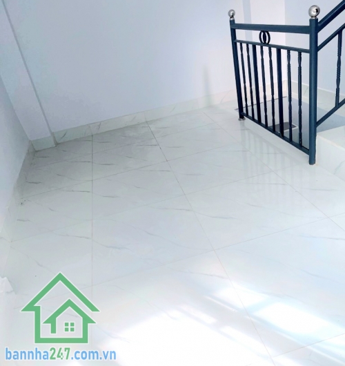 CHỈ 4,45 TỶ – NGAY CHỢ HOA HỒ THỊ KỶ – TRUNG TÂM Q10 -  4 TẦNG – SỔ VUÔNG A4 – HẺM THÔNG – VÀI BƯỚC RA MẶT TIỀN - 3PN – 4WC Diện tích: 2,8m x 5,41m (vuông vức)