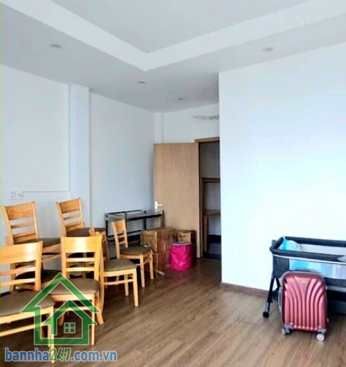 CHỈ 8,8 TỶ – NHÀ MỚI 6 TẦNG BTCT – SÁT MẶT TIỀN – TRUNG TÂM TÂN PHÚ - 3PN – 4WC * Diện tích: 5 x 9.5m – sổ vuông vức * Kết cấu: 6 tầng BTCT (Trệt + lửng + 3 lầu + sân thượng) 