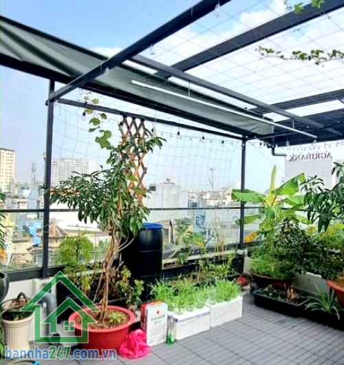 CHỈ 8,8 TỶ – NHÀ MỚI 6 TẦNG BTCT – SÁT MẶT TIỀN – TRUNG TÂM TÂN PHÚ - 3PN – 4WC * Diện tích: 5 x 9.5m – sổ vuông vức * Kết cấu: 6 tầng BTCT (Trệt + lửng + 3 lầu + sân thượng) 
