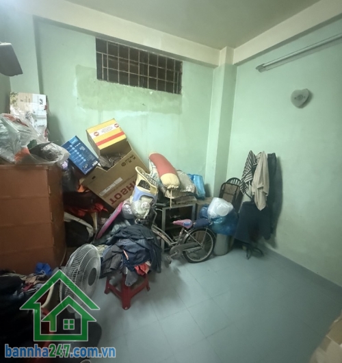 Nhỉnh 6 Tỷ - Nhà 4 Tầng + Tum – Hẻm Xe Hơi Bà Hạt – Gần BV Nhi Đồng 1, Q10 – DT 35M² (DTSD 136M²) – 5 PN – 3 WC.   Diện tích: 3.45 x 10m – kết cấu BTCT