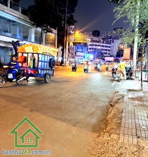 CHỈ 7,5 TỶ – HXH RỘNG 6M - SAU LƯNG MT LÊ ĐẠI HÀNH (LÃNH BINH THĂNG) - GẦN MT CÔNG CHÚA NGỌC HÂN – DT 50M² – NỞ HẬU – DÒNG TIỀN SẴN Diện tích: 4,7 x 12m – nở hậu