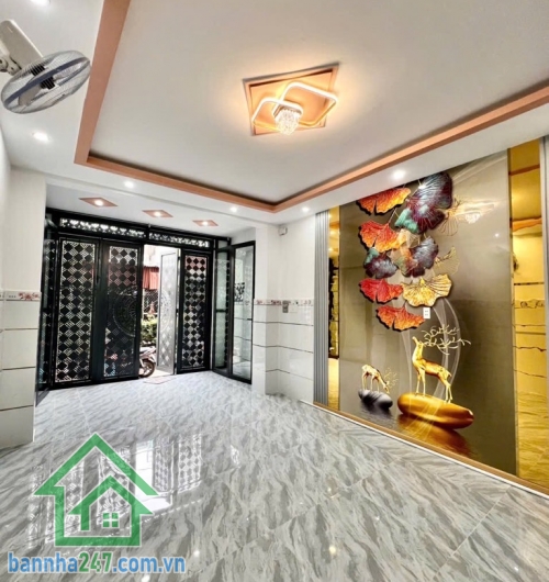BÁN NHÀ MỚI 2 TẦNG – ĐÌNH NGHI XUÂN – SÁT NGÃ TƯ BỐN XÃ – CHỈ 4,35 TỶ DT: 4 x 9,5m (38m²). Kết cấu: 1 trệt 1 lầu, 2PN, 2WC, ban công rộng. Nhà mới đẹp. 