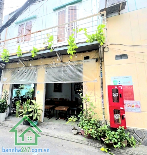 CHỈ 5,9 TỶ - CĂN GÓC 3 MẶT TIỀN KINH DOANH – GẦN NGHĨA PHÁT – P.7 TÂN BÌNH - DT: 65m² (4.5 x 14m) - DTSD: 110m² – 1 trệt 1 lầu, 2PN – 2WC.  Đường nhựa 6m, xe hơi  tránh thoải mái, thông ra các đường Nghĩa Phát....