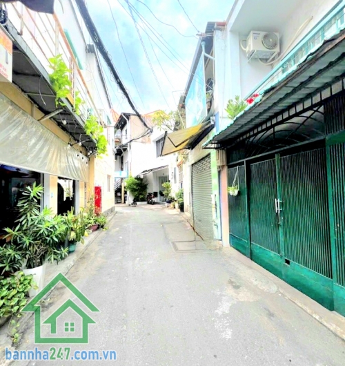 CHỈ 5,9 TỶ - CĂN GÓC 3 MẶT TIỀN KINH DOANH – GẦN NGHĨA PHÁT – P.7 TÂN BÌNH - DT: 65m² (4.5 x 14m) - DTSD: 110m² – 1 trệt 1 lầu, 2PN – 2WC.  Đường nhựa 6m, xe hơi  tránh thoải mái, thông ra các đường Nghĩa Phát....