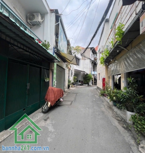 CĂN GÓC 3 MẶT TIỀN KINH DOANH – GẦN NGHĨA PHÁT – P.7 TÂN BÌNH – CHỈ 6,45 TỶ DT: 4.5 x 14m (65m²) – 1 trệt 1 lầu, 2PN – 2WC.  Đường nhựa 6m, xe hơi tránh thoải mái.