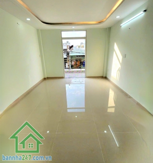 CHỈ 4,7 TỶ – NHÀ 4 TẦNG - DTSD: 100M² – TÊN LỬA NỐI DÀI – BÌNH TRỊ ĐÔNG - 3PN - 3WC * Diện tích: 36m² (4 x 9)m – sổ vuông vức * Diện tích sử dụng: ~99,9m² * Kết cấu: 1 trệt 2 lầu + sân thượng * 3 PN – 3 WC, có ban công thoáng