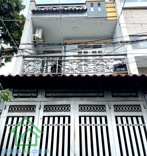 CHỈ 5,4 TỶ – HẺM 4M THÔNG - DT: 64M² (4 x 14)m - NHÀ 2 TẦNG – HƯƠNG LỘ 2 – NGAY NGÃ TƯ 4 XÃ - 2PN, 2WC Vị trí: Hẻm 4m thông, ngay Hương Lộ 2 – ngã tư 4 Xã, khu dân cư an ninh, tiện ích xung quanh: chợ, siêu thị, trường học, bệnh viện Bình Tân. 