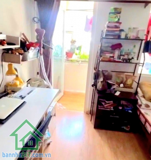 CHỈ 2,26 TỶ – SIÊU HIẾM – CHUNG CƯ TRƯỜNG CHINH – BA VÂN – FULL NỘI THẤT - 2PN • DT: 50m² (ngang 4m – dài 12.5m) • Kết cấu: 2 Phòng ngủ rộng – thoáng • Nhà Nhà mới đẹp – FULL nội thất, dọn vào ở ngay