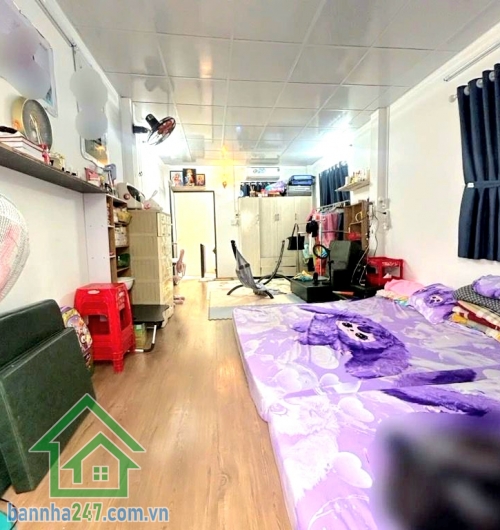 CHỈ 5,95 TỶ – NHÀ SÁT MẶT TIỀN BÌNH THỚI – VÒNG XOAY LÊ ĐẠI HÀNH - 2 PN - 2 WC Vị trí đắc địa: ngay vòng xoay Lê Đại Hành, giáp Quận 10 – Tân Bình, vài phút sang Quận 5, Quận 6