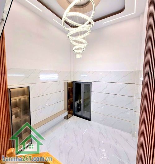 CHỈ 6,9 TỶ – NHÀ ĐẸP Ở NGAY – HẺM NHỰA 6M - 56M² (4 x 14)m - 5 tầng BTCT - 4PN – 4WC 