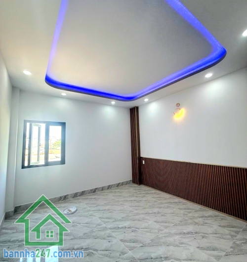 CHỈ 6,9 TỶ – HẺM NHỰA 6M – LÊ VĂN QUỚI – GẦN NGÃ TƯ BỐN XÃ - 56M² (4X14) - 4PN - 3WC DT: 56m² (4 x 14m) - 4 TẦNG BTCT - 4PN – 3WC - Phòng thờ riêng – 2 sân thượng 