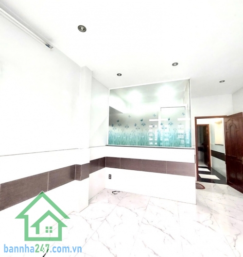 CHỈ 15,9 TỶ - MTKD – ĐƯỜNG 10M – GẦN BẢY HIỀN – SÁT TRƯỜNG CHINH - DT: 120m² (3,95/5,5 × 30m – nở hậu cực đẹp). DT: 120m² (3,95/5,5 × 30m – nở hậu cực đẹp)