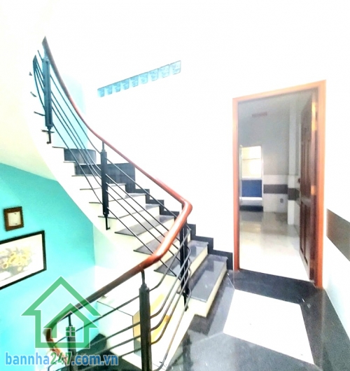 CHỈ 15,9 TỶ - MTKD – ĐƯỜNG 10M – GẦN BẢY HIỀN – SÁT TRƯỜNG CHINH - DT: 120m² (3,95/5,5 × 30m – nở hậu cực đẹp). DT: 120m² (3,95/5,5 × 30m – nở hậu cực đẹp)