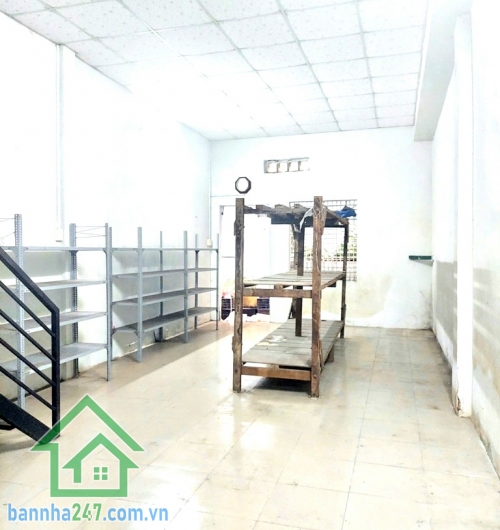 CHỈ 15,9 TỶ - MTKD – ĐƯỜNG 10M – GẦN BẢY HIỀN – SÁT TRƯỜNG CHINH - DT: 120m² (3,95/5,5 × 30m – nở hậu cực đẹp). DT: 120m² (3,95/5,5 × 30m – nở hậu cực đẹp)