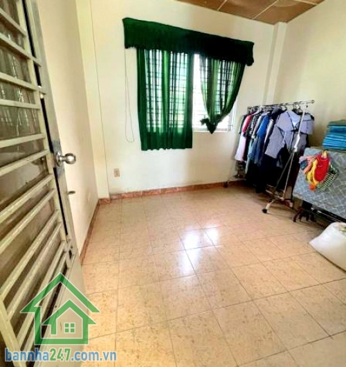 CHỈ 7,5 TỶ – NHÀ CHÍNH CHỦ CHƯA QUA ĐẦU TƯ – HXH ĐỖ CỬA – QUẬN 11 - KHU HIẾM NHÀ BÁN – 4 TẦNG BTCT – 4PN – 2 MẶT HẺM • Diện tích: 30m² • Kết cấu: Trệt + 2 lầu