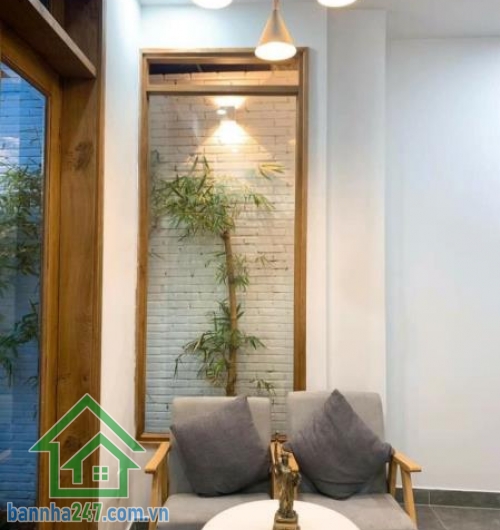 BÁN NHÀ 4 TẦNG MỚI ĐẸP – HẺM XE TẢI – SÁT MẶT TIỀN – NGANG 5.1M – GẦN TRƯỜNG CHINH – TÂN BÌNH- CHỈ 5.1 TỶ.   Diện tích: 5.1 x 7.4m – thiết kế có sân trước.