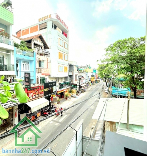CHỈ 4,15 TỶ (TL) – MTKD VĂN CAO – KINH DOANH NGÀY ĐÊM - NHÀ NHỎ ẤM CÚNG – HIẾM CÓ KHÓ TÌM 2PN - 3WC Sở hữu ngay hộ khẩu vàng – vị trí không sinh thêm Diện tích 