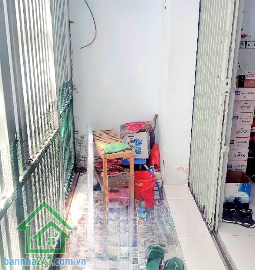 CHỈ 4,9 TỶ – HẺM 3M THÔNG – NHÀ MỚI Ở NGAY – NI SƯ HUỲNH LIÊN, P10 – GIÁP KHU BÀU CÁT – DT 51M² (4,1x13)M Kết cấu: 1 trệt 1 lầu – gồm 3PN, phòng khách, bếp, ban công.