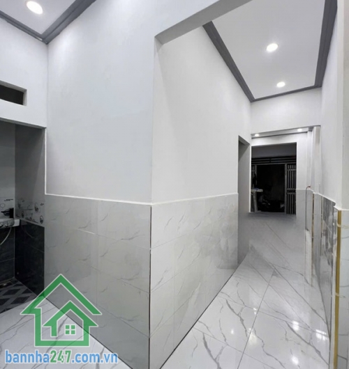 CHỈ 4,05 TỶ – NHÀ MỚI SÁT BÀ HOM – XE HƠI ĐẬU CỬA – 3PN – ĐƯỜNG THÔNG XE TẢI