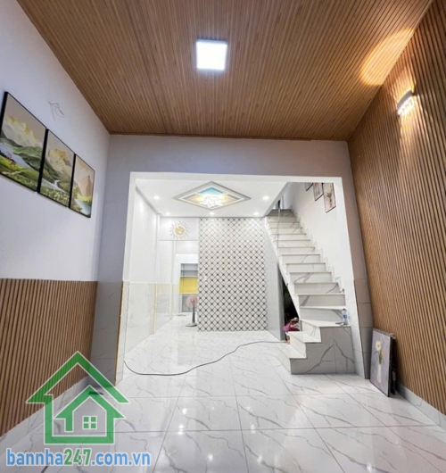 CHỈ 4,05 TỶ – NHÀ MỚI SÁT BÀ HOM – XE HƠI ĐẬU CỬA – 3PN – ĐƯỜNG THÔNG XE TẢI