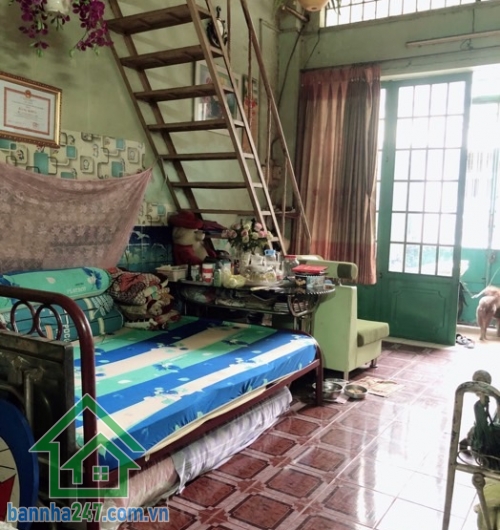 NHÀ 2 MẶT TIỀN – 50M² – CHỈ 5,5 TỶ. 4 x 12,5m – Sổ hồng riêng. 1 trệt 1 gác – Rộng, thoáng, vỉa hè Mặt tiền đường số 19 & Kênh Nước Đen – Khu kinh doanh sầm uất.