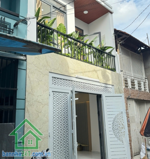 CHỈ 5,1 TỶ – NHÀ 2 TẦNG – HẺM XE HƠI 5M – Ô TÔ NGỦ TRONG NHÀ – BÌNH TÂN.