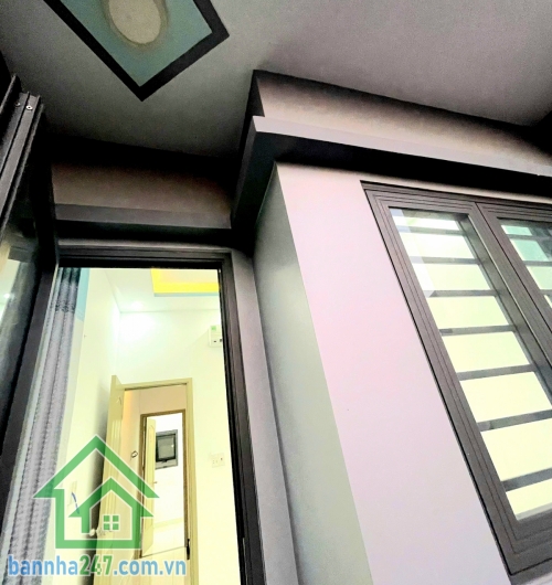 CHỈ 3,6 TỶ (TL) – NHÀ MỚI ĐẸP – HẺM 3 GÁC – KHU AO LẮNG - Đường 13A – Bình Tân – giáp Tân Phú Diện tích: 30m² - DTSD: 52m² Kết cấu: 2 tầng – 2PN – 2WC Hoàn công đủ