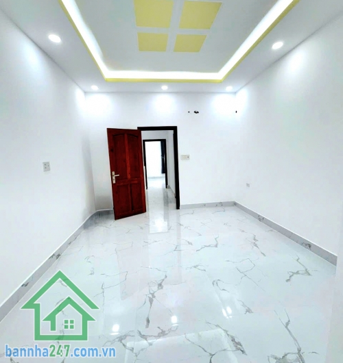 CHỈ 5,2 TỶ – GÓC 2 MẶT TIỀN KINH DOANH – XE TẢI THÔNG – Ở + BUÔN BÁN ĐỈNH - 3PN – 2WC Diện tích: 4 × 14.5m – vuông vức Kết cấu: 1 trệt 1 lầu – xây kiên cố - Mob 0933144037