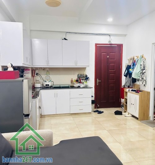 CHỈ 2,4 TỶ – CĂN HỘ IDICO BLOCK A – TẦNG CAO THOÁNG MÁT – 2PN Chung cư Idico – Block A Diện tích: 42m² Thiết kế: 2 PN + 1 WC Tầng cao, đón gió mát tự nhiên