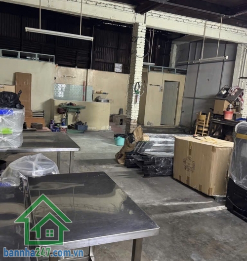 BÁN NHÀ HẺM GẦN MẶT TIỀN – HÀN HẢI NGUYÊN, QUẬN 11 DT hiếm: 92m² (Ngang 6.5m, dài 14m) – Chỉ 12.5 TỶ.  Cách mặt tiền Hàn Hải Nguyên chỉ 3 căn, hẻm 3 gác. 