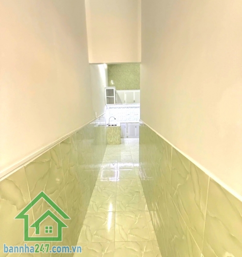 CHỈ 4,2 TỶ – TÂN PHÚ – KHU VIP TÂY THẠNH – TRƯỜNG CHINH – NHÀ 2 TẦNG KIÊN CỐ – 40M² – 4PN – HẺM 4M – SỔ ĐẸP HOÀN CÔNG ĐỦ Vị trí: Trung tâm khu VIP Tây Thạnh, giáp Tân Bình, gần Etown, UBND, trường học, siêu thị, khu Tân Sơn Nhì – Bàu Cát. Kết cấu: 1 trệt 