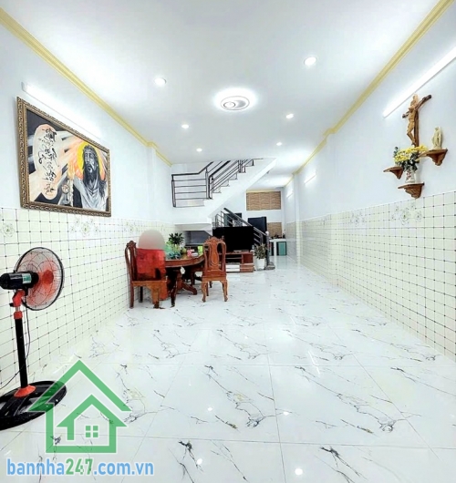 CHỈ 4,65 TỶ – HẺM XE HƠI CẠNH NHÀ – 2 TẦNG KIÊN CỐ – NGAY TÂN KỲ TÂN QUÝ – GIÁP TÂN PHÚ - 58M²(4x14,5)M DT: 58m² (4x14,5)m – sổ hồng riêng, pháp lý chuẩn.