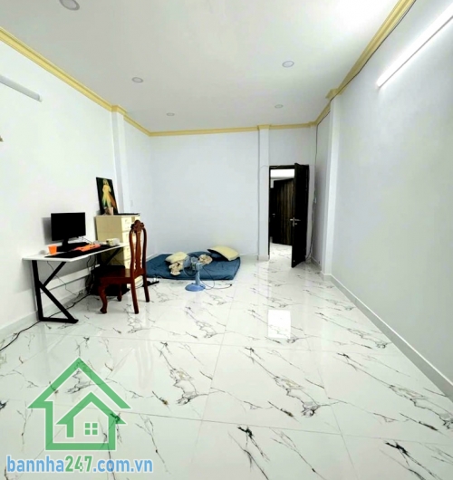 CHỈ 4,65 TỶ – HẺM XE HƠI CẠNH NHÀ – 2 TẦNG KIÊN CỐ – NGAY TÂN KỲ TÂN QUÝ – GIÁP TÂN PHÚ - 58M²(4x14,5)M DT: 58m² (4x14,5)m – sổ hồng riêng, pháp lý chuẩn.